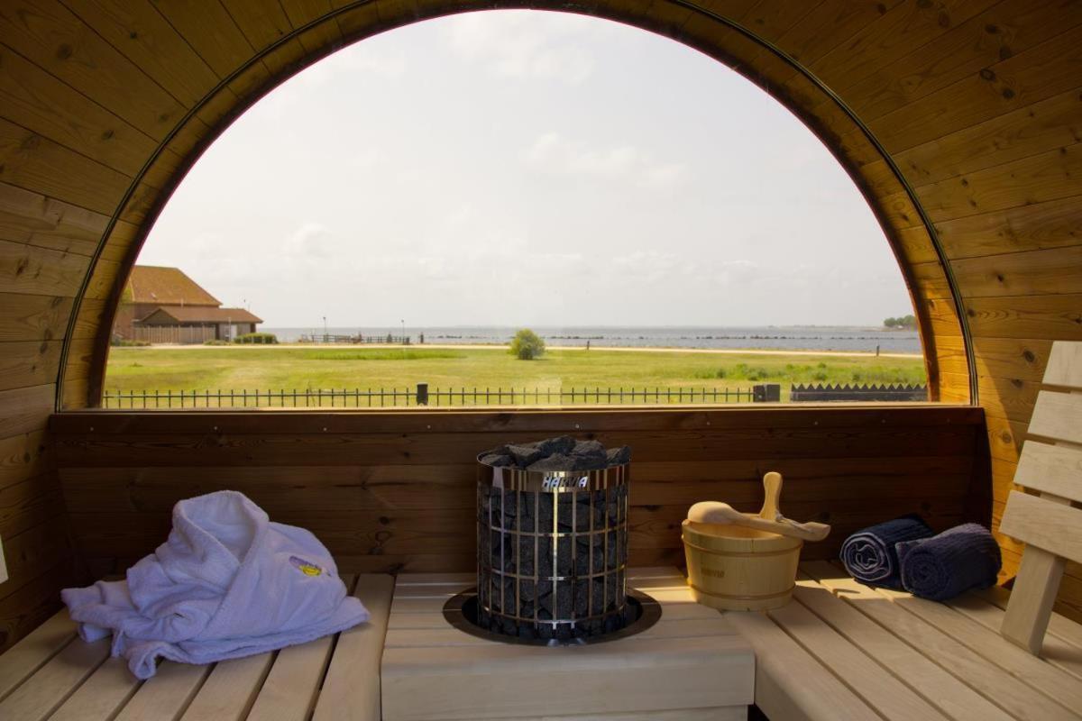 Inselblume 82 - Bungalow Am Suedstrand Mit Meerblick Burgtiefe auf Fehmarn Exterior foto